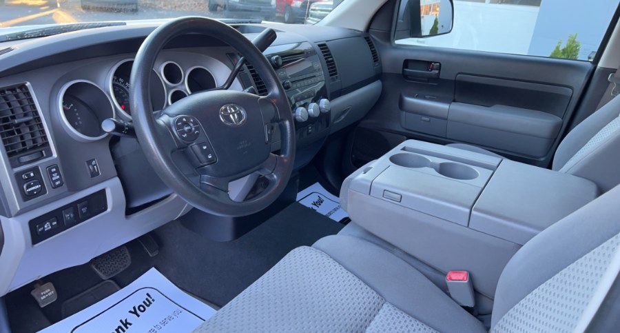 2013 Toyota Tundra 4WD Truck Double Cab 4.6L V8 6-Spd AT (Natl), available for sale in Waterbury, Connecticut | West End Automotive Center. Waterbury, Connecticut 2013 Toyota Tundra 4WD Truck Double Cab 4.6L V8 6-Spd AT (Natl), available for sale in Waterbury, Connecticut | West End Automotive Center. Waterbury, Connecticut