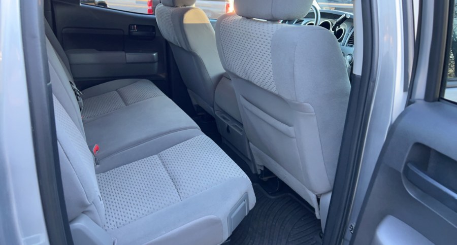 2013 Toyota Tundra 4WD Truck Double Cab 4.6L V8 6-Spd AT (Natl), available for sale in Waterbury, Connecticut | West End Automotive Center. Waterbury, Connecticut 2013 Toyota Tundra 4WD Truck Double Cab 4.6L V8 6-Spd AT (Natl), available for sale in Waterbury, Connecticut | West End Automotive Center. Waterbury, Connecticut
