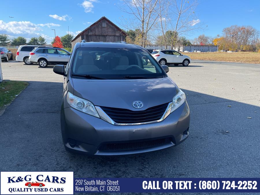 Used Toyota Sienna 5dr 7-Pass Van V6 LE AAS FWD (Natl) 2011 | K and G Cars . New Britain, Connecticut Used Toyota Sienna 5dr 7-Pass Van V6 LE AAS FWD (Natl) 2011 | K and G Cars . New Britain, Connecticut