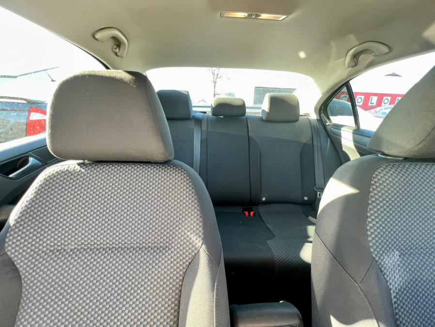 2013 Volkswagen Jetta Sedan 4dr Auto S, available for sale in Wallingford, Connecticut | Wallingford Auto Center LLC. Wallingford, Connecticut 2013 Volkswagen Jetta Sedan 4dr Auto S, available for sale in Wallingford, Connecticut | Wallingford Auto Center LLC. Wallingford, Connecticut