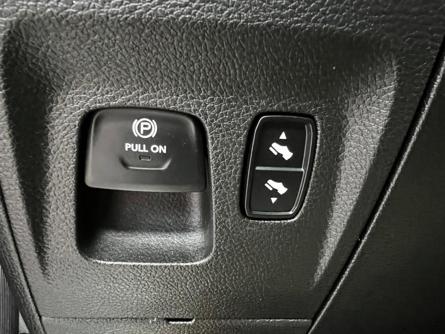 Used Ram 1500 Laramie 4x4 Crew Cab 5''7" Box 2019 | Power Motors East. Massapequa Park, New York Used Ram 1500 Laramie 4x4 Crew Cab 5''7" Box 2019 | Power Motors East. Massapequa Park, New York