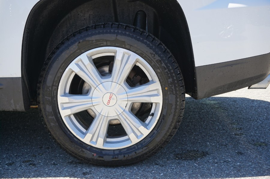 Used GMC Terrain AWD 4dr SLE w/SLE-1 2017 | Searsport Motor Company. Searsport, Maine Used GMC Terrain AWD 4dr SLE w/SLE-1 2017 | Searsport Motor Company. Searsport, Maine