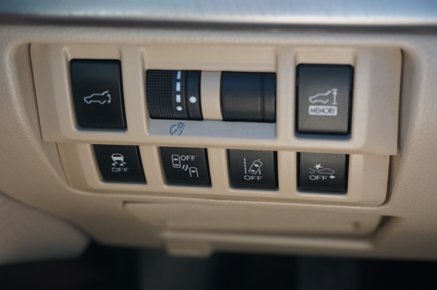 2018 Subaru Outback 2.5i Premium, available for sale in Searsport, Maine | Searsport Motor Company. Searsport, Maine 2018 Subaru Outback 2.5i Premium, available for sale in Searsport, Maine | Searsport Motor Company. Searsport, Maine