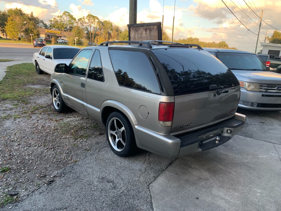 2001 GMC Jimmy 2dr SLS Comfort/Convenience, available for sale in Kissimmee, Florida | Carfive Inc. Kissimmee, Florida