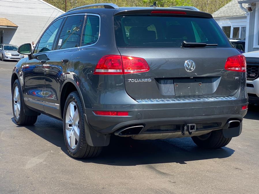 Used Volkswagen Touareg 4dr 3.6L Sport 2014 | Lava Motors 2 Inc. Canton, Connecticut Used Volkswagen Touareg 4dr 3.6L Sport 2014 | Lava Motors 2 Inc. Canton, Connecticut