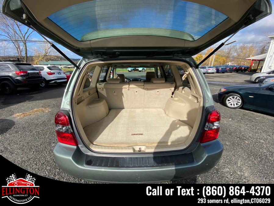 2007 Toyota Highlander 2WD 4dr V6 w/3rd Row (Natl), available for sale in Ellington, Connecticut | Ellington Automotive LLC. Ellington, Connecticut 2007 Toyota Highlander 2WD 4dr V6 w/3rd Row (Natl), available for sale in Ellington, Connecticut | Ellington Automotive LLC. Ellington, Connecticut