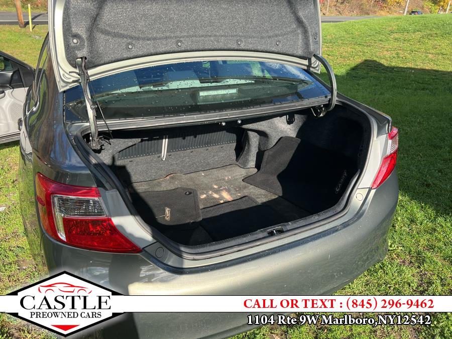 Used Toyota Camry 4dr Sdn I4 Auto LE (Natl) 2013 | Castle Preowned Cars. Marlboro, New York Used Toyota Camry 4dr Sdn I4 Auto LE (Natl) 2013 | Castle Preowned Cars. Marlboro, New York