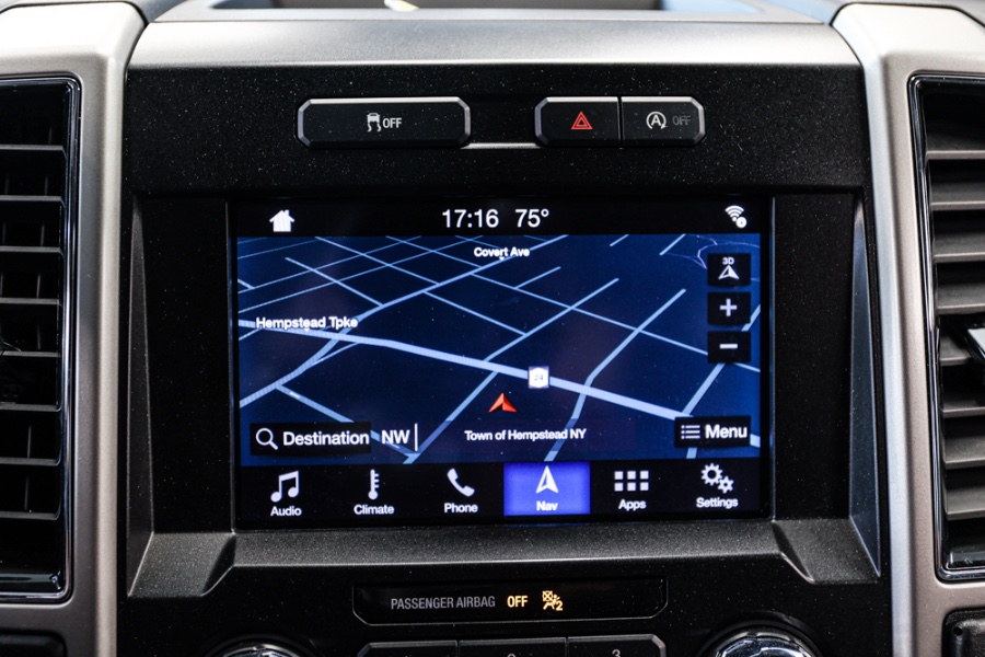 2019 Ford F-150 LARIAT 4WD SuperCrew 6.5'' Box, available for sale in ELMONT, New York | 26 Motors Long Island. ELMONT, New York 2019 Ford F-150 LARIAT 4WD SuperCrew 6.5'' Box, available for sale in ELMONT, New York | 26 Motors Long Island. ELMONT, New York