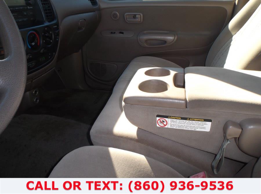 Used Toyota Tundra RegCab V8 SR5 4WD (Natl) 2003 | Lee Motors Sales Inc. Hartford, Connecticut Used Toyota Tundra RegCab V8 SR5 4WD (Natl) 2003 | Lee Motors Sales Inc. Hartford, Connecticut