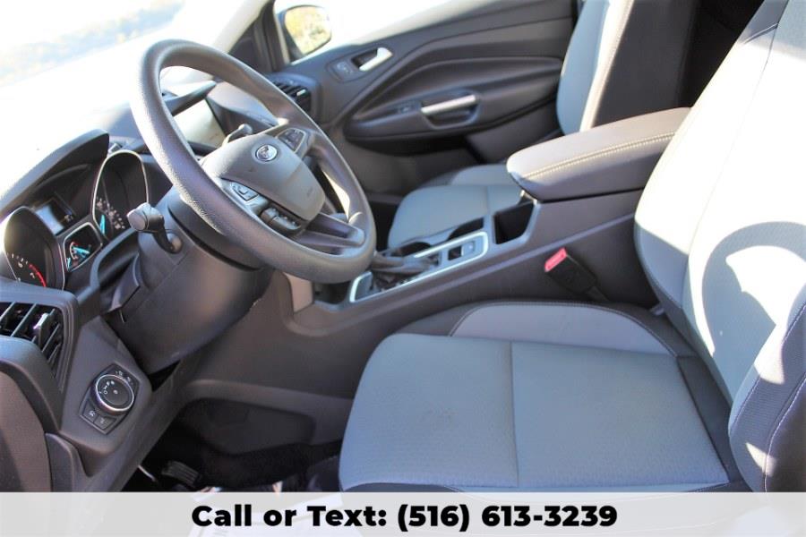 2018 Ford Escape SE 4WD, available for sale in Great Neck, New York | Great Neck Car Buyers & Sellers. Great Neck, New York 2018 Ford Escape SE 4WD, available for sale in Great Neck, New York | Great Neck Car Buyers & Sellers. Great Neck, New York