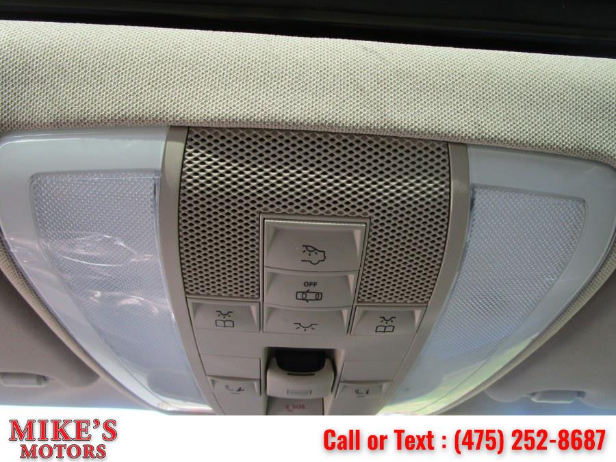 2013 Mercedes-Benz GLK-Class 4MATIC 4dr GLK350, available for sale in Stratford, Connecticut | Mike's Motors LLC. Stratford, Connecticut 2013 Mercedes-Benz GLK-Class 4MATIC 4dr GLK350, available for sale in Stratford, Connecticut | Mike's Motors LLC. Stratford, Connecticut