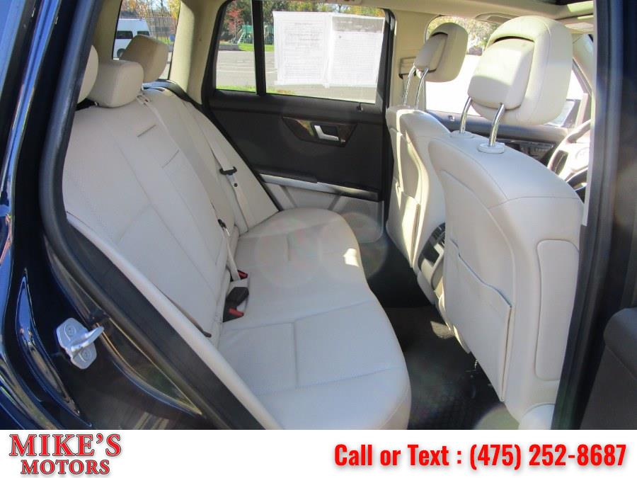 2013 Mercedes-Benz GLK-Class 4MATIC 4dr GLK350, available for sale in Stratford, Connecticut | Mike's Motors LLC. Stratford, Connecticut 2013 Mercedes-Benz GLK-Class 4MATIC 4dr GLK350, available for sale in Stratford, Connecticut | Mike's Motors LLC. Stratford, Connecticut