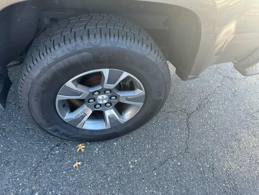 Used Chevrolet Colorado 4WD Crew Cab 140.5" Z71 2015 | CT Auto. Bridgeport, Connecticut Used Chevrolet Colorado 4WD Crew Cab 140.5" Z71 2015 | CT Auto. Bridgeport, Connecticut
