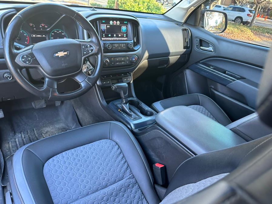 Used Chevrolet Colorado 4WD Crew Cab 140.5" Z71 2015 | CT Auto. Bridgeport, Connecticut Used Chevrolet Colorado 4WD Crew Cab 140.5" Z71 2015 | CT Auto. Bridgeport, Connecticut