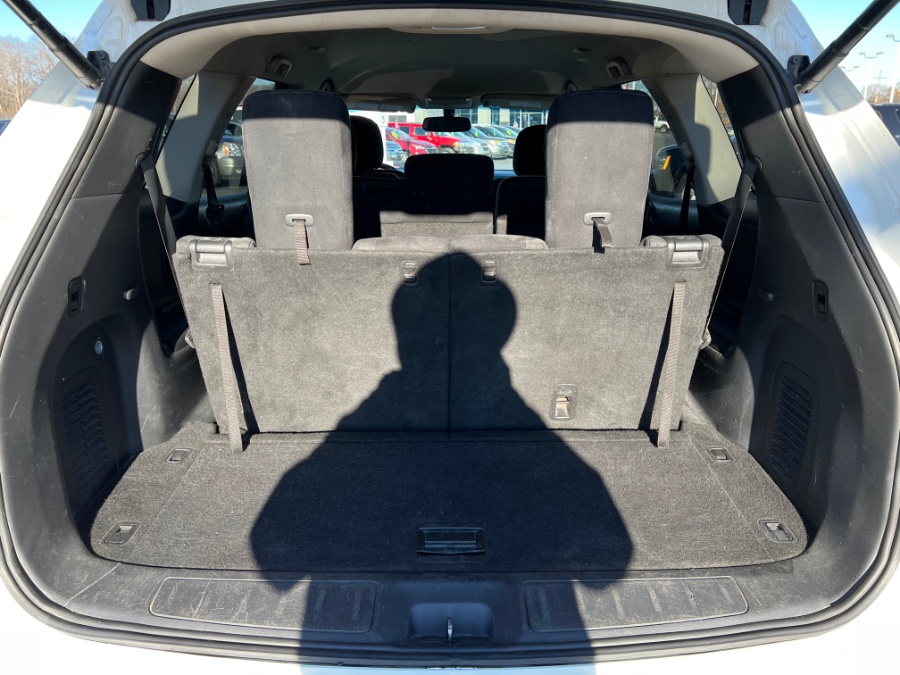 Used Nissan Pathfinder 4WD 4dr SV 2015 | Marsh Auto Sales LLC. Ortonville, Michigan Used Nissan Pathfinder 4WD 4dr SV 2015 | Marsh Auto Sales LLC. Ortonville, Michigan