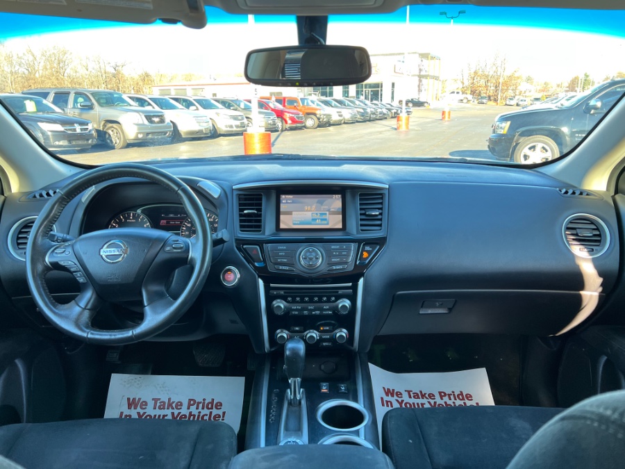 Used Nissan Pathfinder 4WD 4dr SV 2015 | Marsh Auto Sales LLC. Ortonville, Michigan Used Nissan Pathfinder 4WD 4dr SV 2015 | Marsh Auto Sales LLC. Ortonville, Michigan