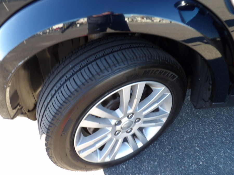 2014 Land Rover LR4 4WD 4dr LUX, available for sale in Massapequa, New York | South Shore Auto Brokers & Sales. Massapequa, New York 2014 Land Rover LR4 4WD 4dr LUX, available for sale in Massapequa, New York | South Shore Auto Brokers & Sales. Massapequa, New York