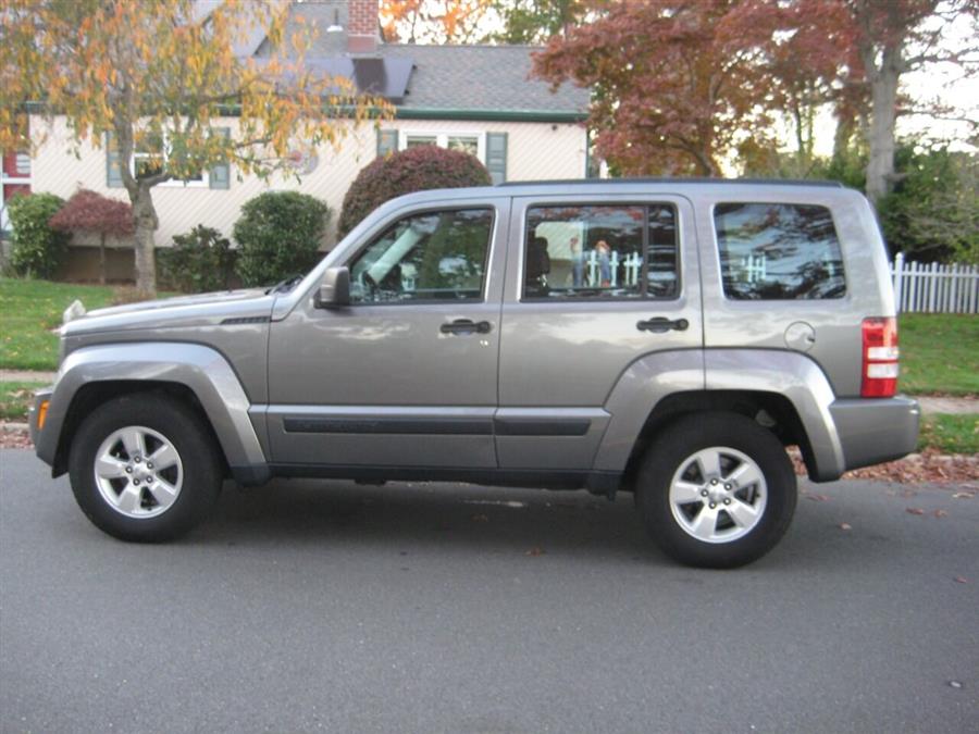 2012 Jeep Liberty Sport 4x4 4dr SUV, available for sale in Massapequa, New York | Rite Choice Auto Inc.. Massapequa, New York 2012 Jeep Liberty Sport 4x4 4dr SUV, available for sale in Massapequa, New York | Rite Choice Auto Inc.. Massapequa, New York
