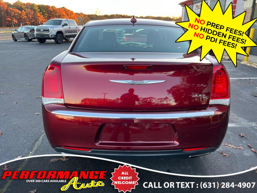 2016 Chrysler 300 4dr Sdn 300C RWD, available for sale in Bohemia, New York | Performance Auto Inc. Bohemia, New York 2016 Chrysler 300 4dr Sdn 300C RWD, available for sale in Bohemia, New York | Performance Auto Inc. Bohemia, New York