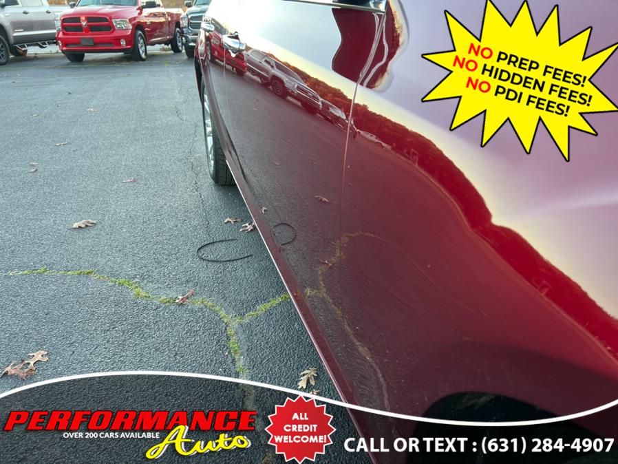 2016 Chrysler 300 4dr Sdn 300C RWD, available for sale in Bohemia, New York | Performance Auto Inc. Bohemia, New York 2016 Chrysler 300 4dr Sdn 300C RWD, available for sale in Bohemia, New York | Performance Auto Inc. Bohemia, New York