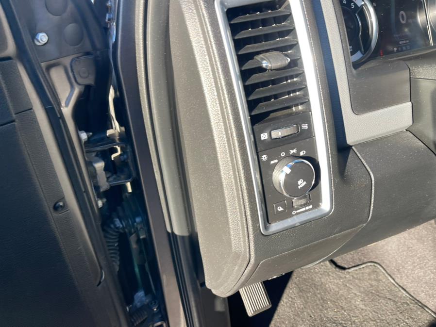 Used Ram 3500 4WD Mega Cab 160.5" Big Horn 2016 | Mike And Tony Auto Sales, Inc. South Windsor, Connecticut Used Ram 3500 4WD Mega Cab 160.5" Big Horn 2016 | Mike And Tony Auto Sales, Inc. South Windsor, Connecticut