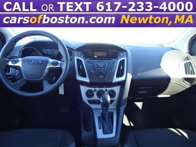 2012 Ford Focus 4dr Sdn SE, available for sale in Newton, Massachusetts | Cars of Boston. Newton, Massachusetts 2012 Ford Focus 4dr Sdn SE, available for sale in Newton, Massachusetts | Cars of Boston. Newton, Massachusetts