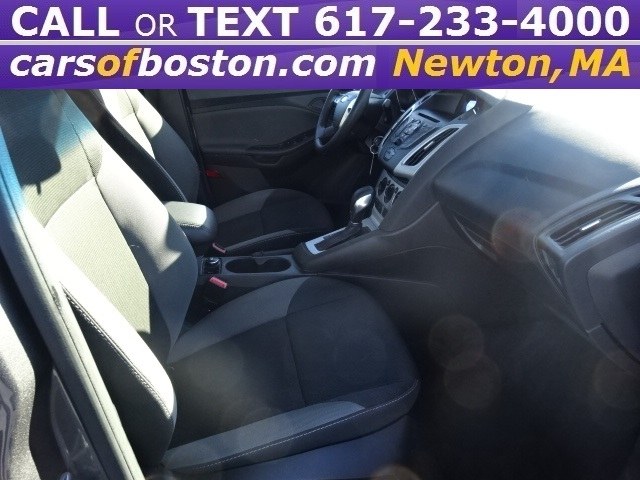 2012 Ford Focus 4dr Sdn SE, available for sale in Newton, Massachusetts | Cars of Boston. Newton, Massachusetts 2012 Ford Focus 4dr Sdn SE, available for sale in Newton, Massachusetts | Cars of Boston. Newton, Massachusetts
