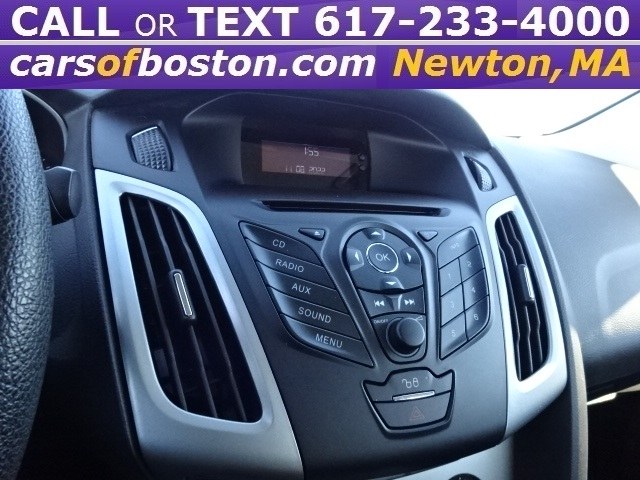 2012 Ford Focus 4dr Sdn SE, available for sale in Newton, Massachusetts | Cars of Boston. Newton, Massachusetts 2012 Ford Focus 4dr Sdn SE, available for sale in Newton, Massachusetts | Cars of Boston. Newton, Massachusetts