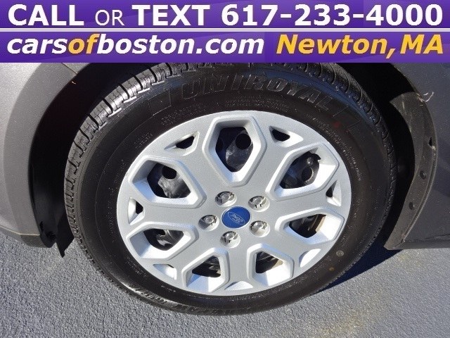 2012 Ford Focus 4dr Sdn SE, available for sale in Newton, Massachusetts | Jacob Auto Sales. Newton, Massachusetts 2012 Ford Focus 4dr Sdn SE, available for sale in Newton, Massachusetts | Jacob Auto Sales. Newton, Massachusetts