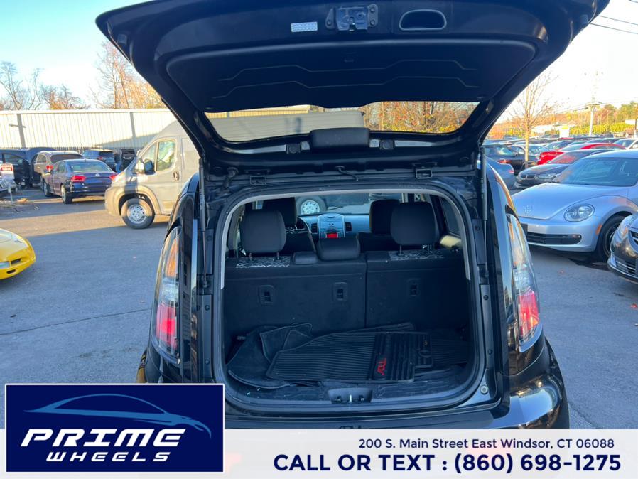 Used Kia Soul 5dr Wgn Auto ! 2011 | Prime Wheels. East Windsor, Connecticut Used Kia Soul 5dr Wgn Auto ! 2011 | Prime Wheels. East Windsor, Connecticut