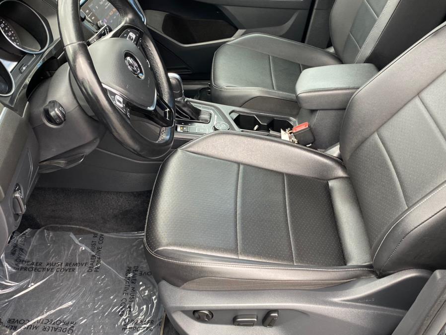 Used Volkswagen Tiguan 2.0T SEL 4MOTION 2018 | Lava Motors 2 Inc. Canton, Connecticut Used Volkswagen Tiguan 2.0T SEL 4MOTION 2018 | Lava Motors 2 Inc. Canton, Connecticut