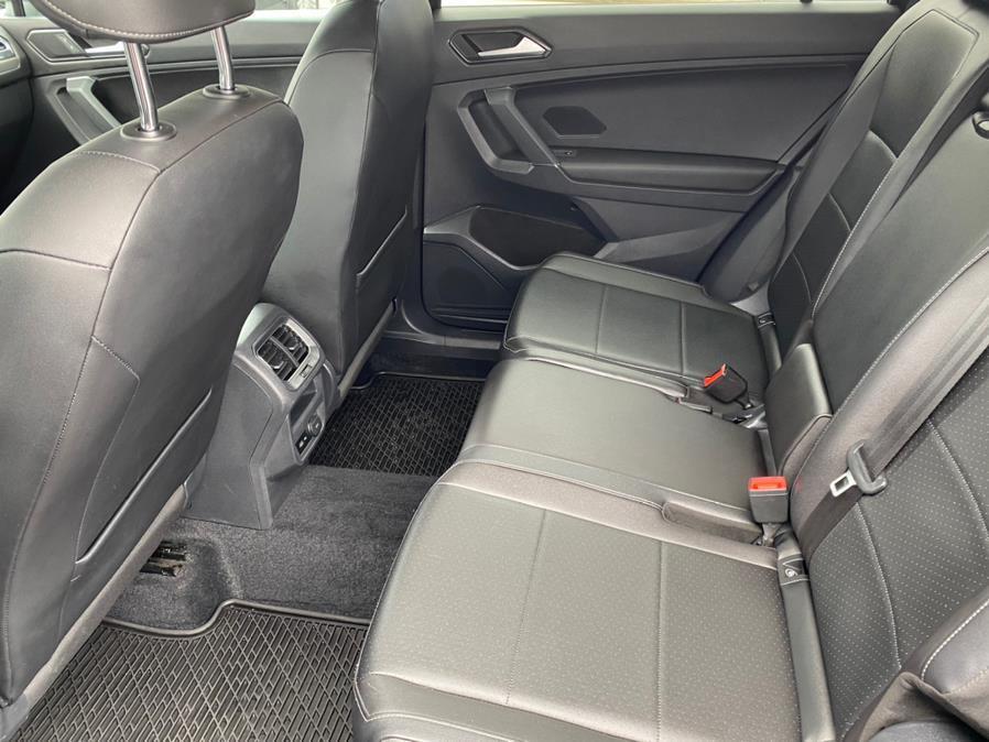 Used Volkswagen Tiguan 2.0T SEL 4MOTION 2018 | Lava Motors 2 Inc. Canton, Connecticut Used Volkswagen Tiguan 2.0T SEL 4MOTION 2018 | Lava Motors 2 Inc. Canton, Connecticut