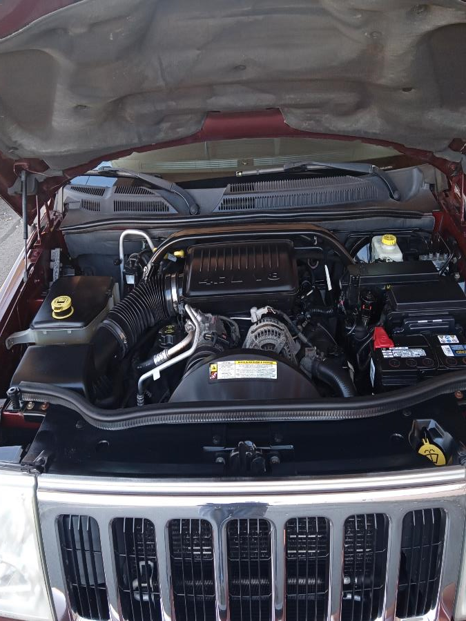 2007 Jeep Commander 4WD 4dr Limited, available for sale in New Britain, Connecticut | Supreme Automotive. New Britain, Connecticut 2007 Jeep Commander 4WD 4dr Limited, available for sale in New Britain, Connecticut | Supreme Automotive. New Britain, Connecticut
