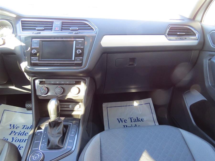 Used Volkswagen Tiguan 2.0T S 4Motion AWD 4dr SUV 2020 | Lake City Exports Inc. Auburn, Maine Used Volkswagen Tiguan 2.0T S 4Motion AWD 4dr SUV 2020 | Lake City Exports Inc. Auburn, Maine