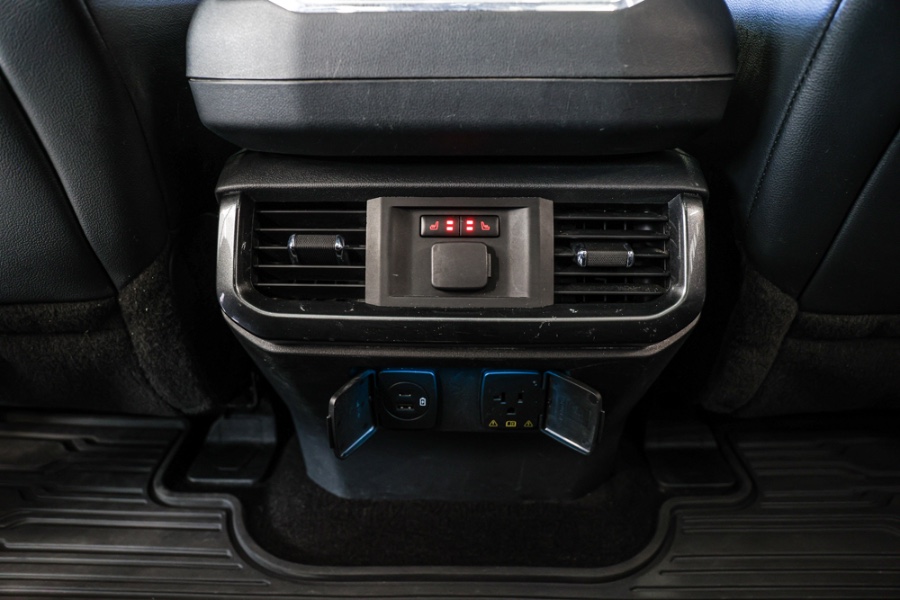 2021 Ford F-150 LARIAT 4WD SuperCrew 5.5'' Box, available for sale in ELMONT, New York | 26 Motors Long Island. ELMONT, New York 2021 Ford F-150 LARIAT 4WD SuperCrew 5.5'' Box, available for sale in ELMONT, New York | 26 Motors Long Island. ELMONT, New York