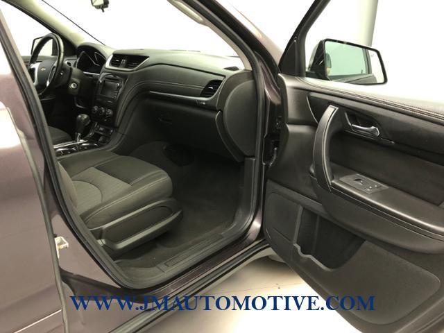 Used Chevrolet Traverse AWD 4dr LT w/1LT 2015 | J&M Automotive Sls&Svc LLC. Naugatuck, Connecticut Used Chevrolet Traverse AWD 4dr LT w/1LT 2015 | J&M Automotive Sls&Svc LLC. Naugatuck, Connecticut