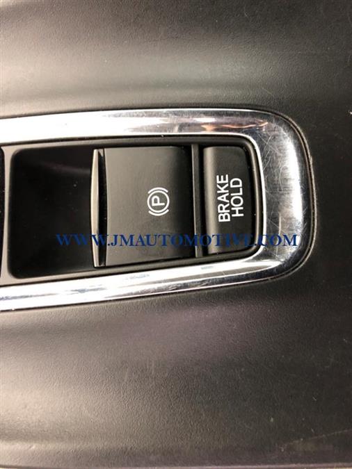 2017 Honda Hr-v LX AWD CVT, available for sale in Naugatuck, Connecticut | J&M Automotive Sls&Svc LLC. Naugatuck, Connecticut 2017 Honda Hr-v LX AWD CVT, available for sale in Naugatuck, Connecticut | J&M Automotive Sls&Svc LLC. Naugatuck, Connecticut