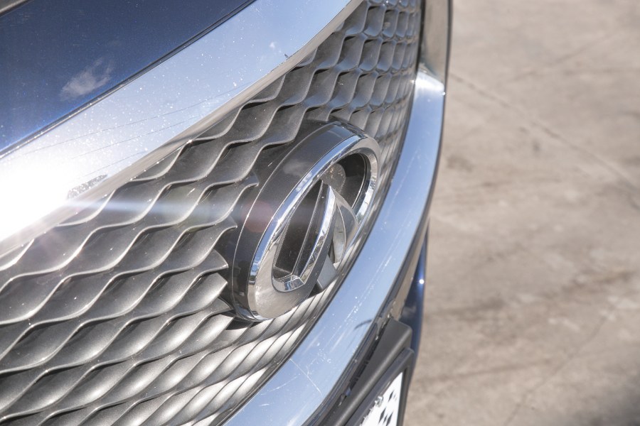 2017 Infiniti QX60 AWD, available for sale in Miami, Florida | 26 Motors Miami. Miami, Florida 2017 Infiniti QX60 AWD, available for sale in Miami, Florida | 26 Motors Miami. Miami, Florida