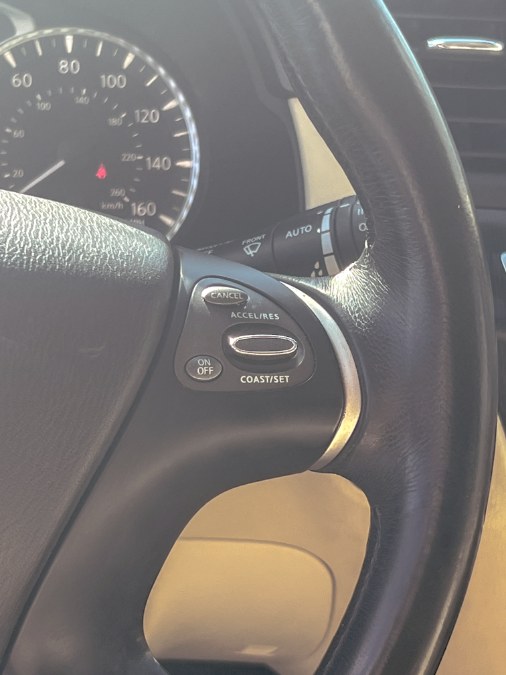 2017 Infiniti QX60 AWD, available for sale in Miami, Florida | 26 Motors Miami. Miami, Florida 2017 Infiniti QX60 AWD, available for sale in Miami, Florida | 26 Motors Miami. Miami, Florida