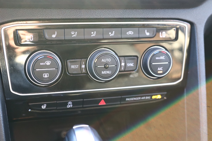 Used Volkswagen Atlas 3.6L V6 SEL 4MOTION 2019 | Hillside Auto Mall Inc.. Jamaica, New York Used Volkswagen Atlas 3.6L V6 SEL 4MOTION 2019 | Hillside Auto Mall Inc.. Jamaica, New York