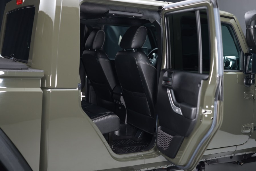 2015 Jeep Brute 4WD 4dr Rubicon, available for sale in North Salem, New York | Meccanic Shop North Inc. North Salem, New York 2015 Jeep Brute 4WD 4dr Rubicon, available for sale in North Salem, New York | Meccanic Shop North Inc. North Salem, New York