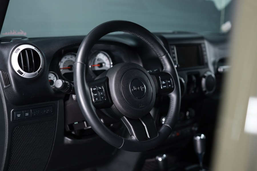 2015 Jeep Brute 4WD 4dr Rubicon, available for sale in North Salem, New York | Meccanic Shop North Inc. North Salem, New York 2015 Jeep Brute 4WD 4dr Rubicon, available for sale in North Salem, New York | Meccanic Shop North Inc. North Salem, New York