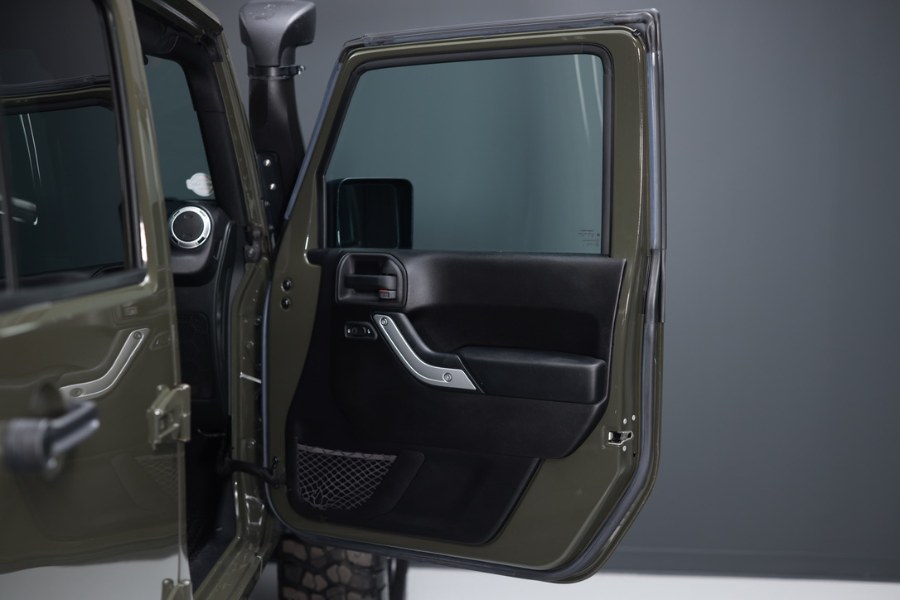 2015 Jeep Brute 4WD 4dr Rubicon, available for sale in North Salem, New York | Meccanic Shop North Inc. North Salem, New York 2015 Jeep Brute 4WD 4dr Rubicon, available for sale in North Salem, New York | Meccanic Shop North Inc. North Salem, New York