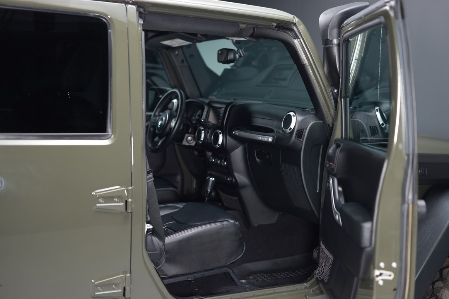 2015 Jeep Brute 4WD 4dr Rubicon, available for sale in North Salem, New York | Meccanic Shop North Inc. North Salem, New York 2015 Jeep Brute 4WD 4dr Rubicon, available for sale in North Salem, New York | Meccanic Shop North Inc. North Salem, New York