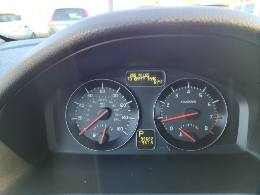 2008 Volvo S40 4dr Sdn 2.5T Auto FWD w/Snrf, available for sale in Milford, Connecticut | Chip's Auto Sales Inc. Milford, Connecticut 2008 Volvo S40 4dr Sdn 2.5T Auto FWD w/Snrf, available for sale in Milford, Connecticut | Chip's Auto Sales Inc. Milford, Connecticut