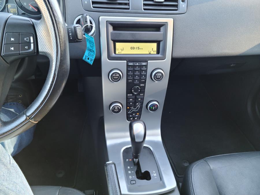 2008 Volvo S40 4dr Sdn 2.5T Auto FWD w/Snrf, available for sale in Milford, Connecticut | Chip's Auto Sales Inc. Milford, Connecticut 2008 Volvo S40 4dr Sdn 2.5T Auto FWD w/Snrf, available for sale in Milford, Connecticut | Chip's Auto Sales Inc. Milford, Connecticut