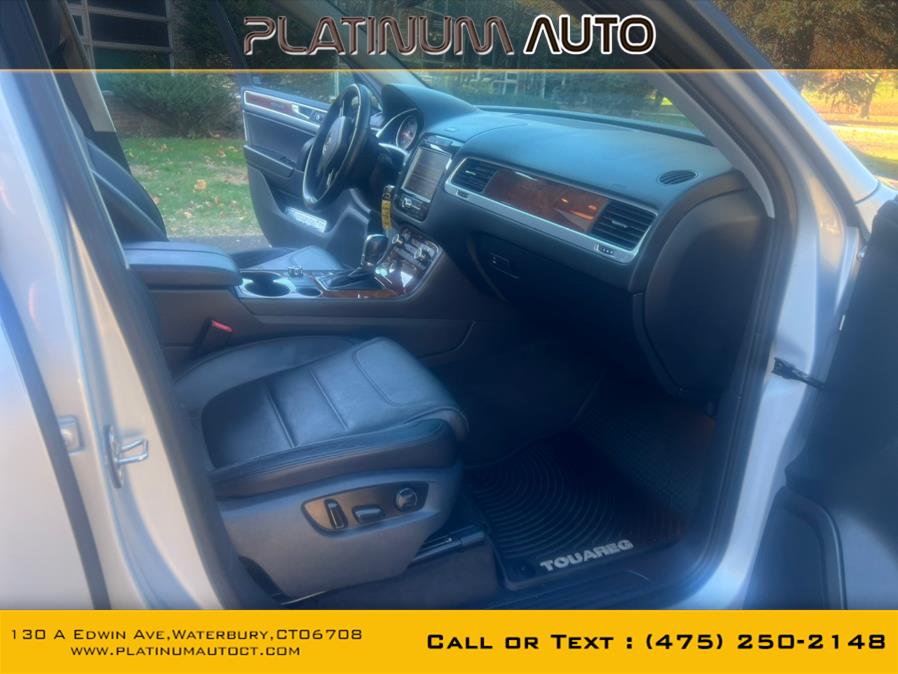 2012 Volkswagen Touareg 4dr TDI Lux, available for sale in Waterbury, Connecticut | Platinum Auto Care. Waterbury, Connecticut 2012 Volkswagen Touareg 4dr TDI Lux, available for sale in Waterbury, Connecticut | Platinum Auto Care. Waterbury, Connecticut