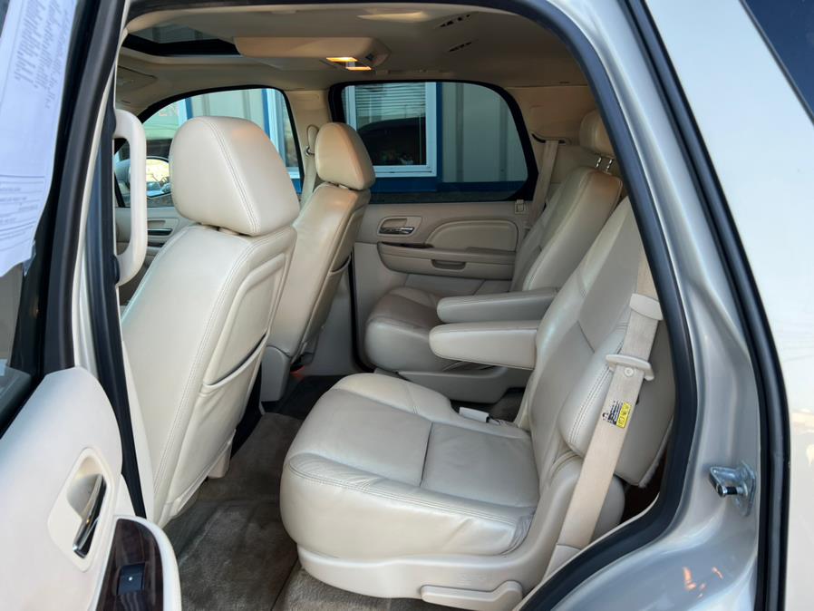 2007 Cadillac Escalade AWD 4dr, available for sale in East Windsor, Connecticut | Century Auto And Truck. East Windsor, Connecticut 2007 Cadillac Escalade AWD 4dr, available for sale in East Windsor, Connecticut | Century Auto And Truck. East Windsor, Connecticut