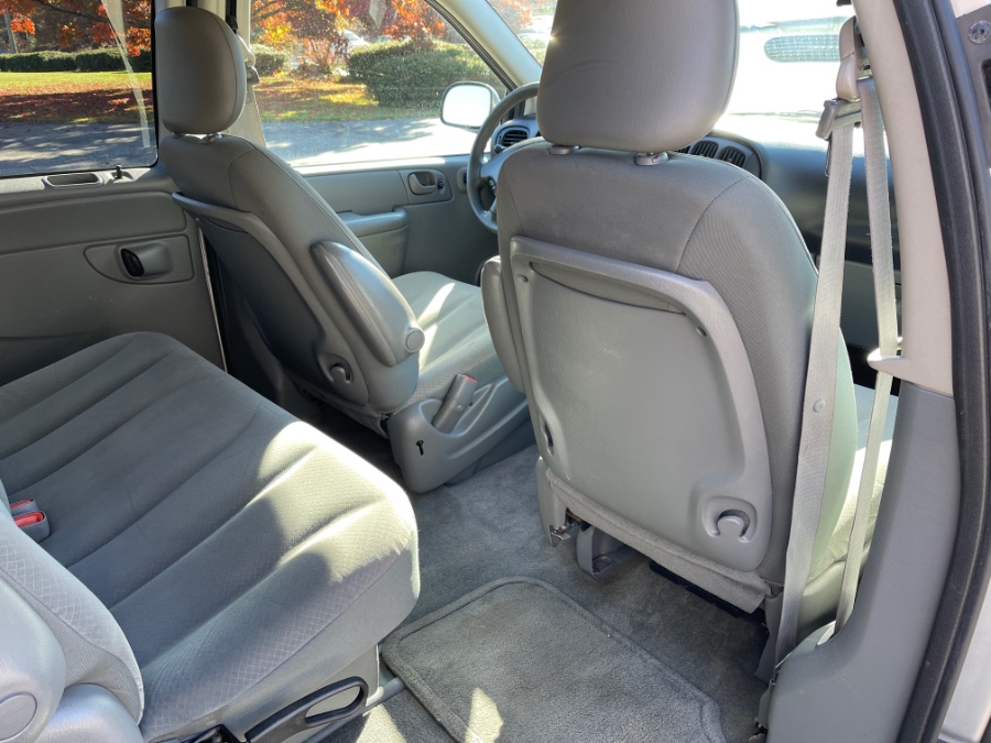2007 Dodge Caravan 4dr Wgn SE *Ltd Avail*, available for sale in Plainville, Connecticut | Farmington Auto Park LLC. Plainville, Connecticut 2007 Dodge Caravan 4dr Wgn SE *Ltd Avail*, available for sale in Plainville, Connecticut | Farmington Auto Park LLC. Plainville, Connecticut