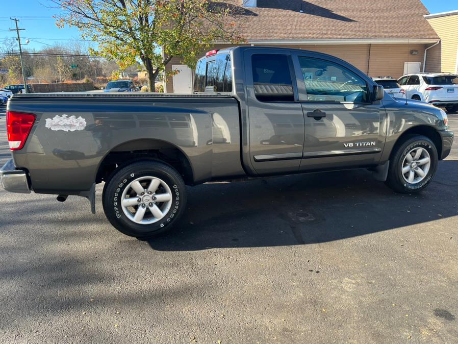 Used Nissan Titan 4WD King Cab SWB SV 2011 | Good Guys Auto House. Southington, Connecticut Used Nissan Titan 4WD King Cab SWB SV 2011 | Good Guys Auto House. Southington, Connecticut